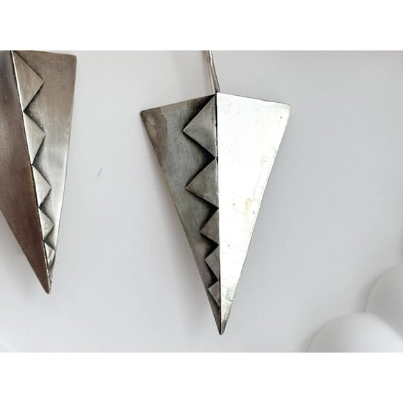 Modernist Geometric Triangular Vintage Southwest Made Sawtooth Dangle Earrings - Picture 3 of 10